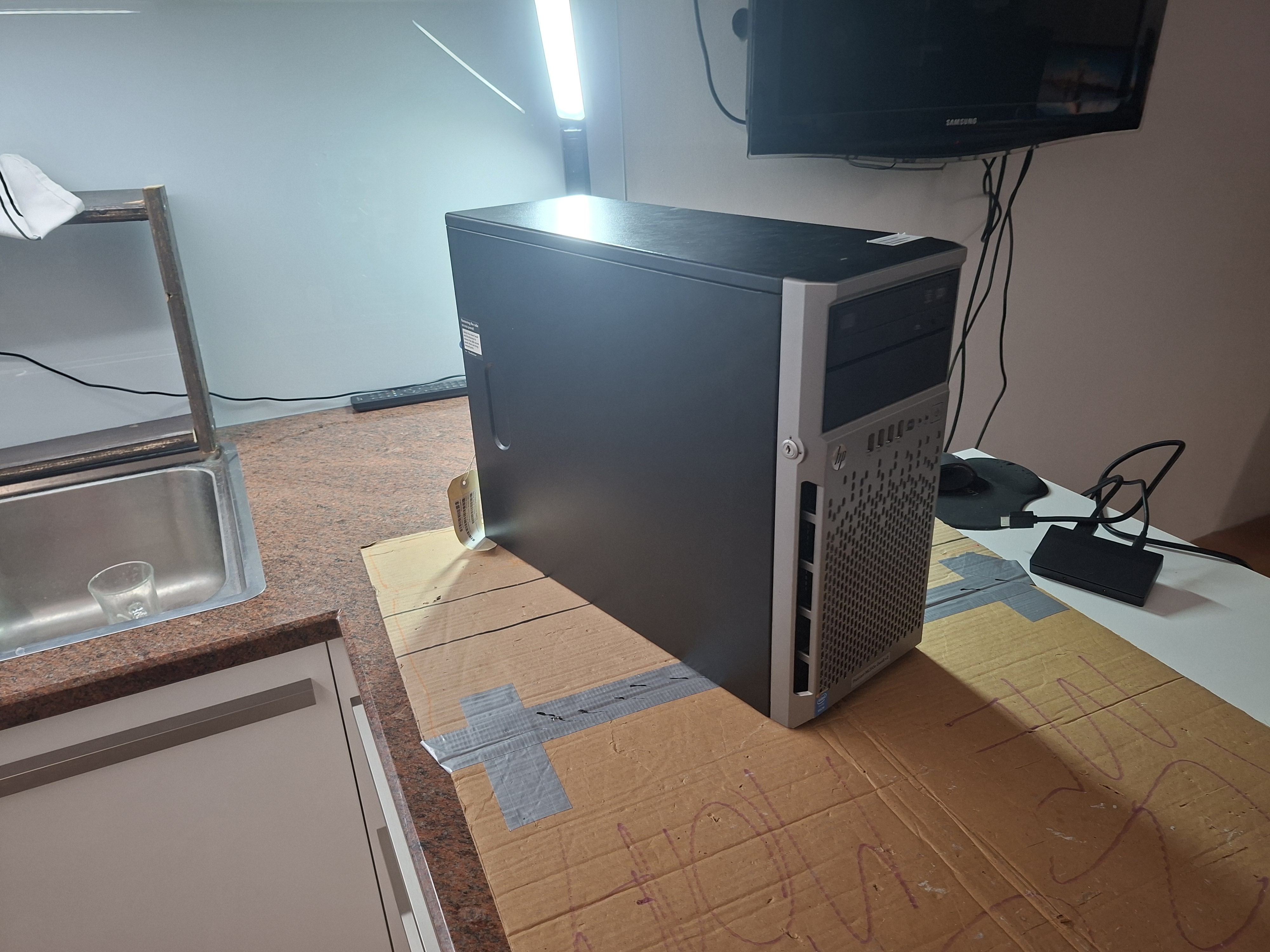 Server